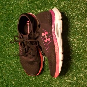 Under Armour Speedform Black Athletic Shoes with Pink And Purple Accents Size 10